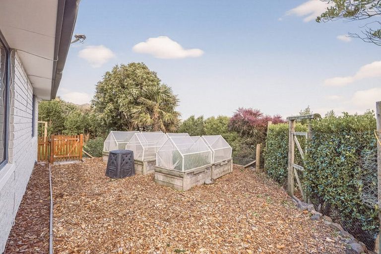 Photo of property in 5 Plains View, Mount Pleasant, Christchurch, 8081