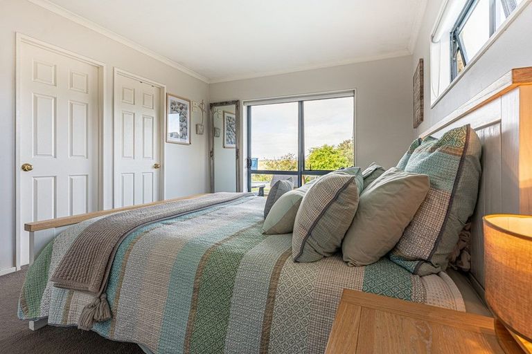 Photo of property in 24 Kensington Terrace, Gulf Harbour, Whangaparaoa, 0930