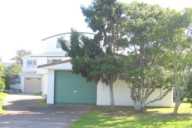 Photo of property in 303 Hauturu Street, Whangamata, 3620