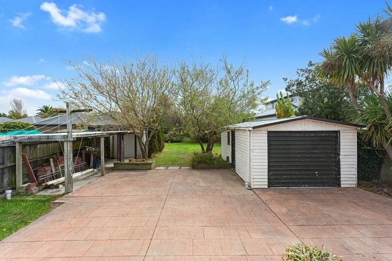 Photo of property in 84 Bridge Street, New Brighton, Christchurch, 8061