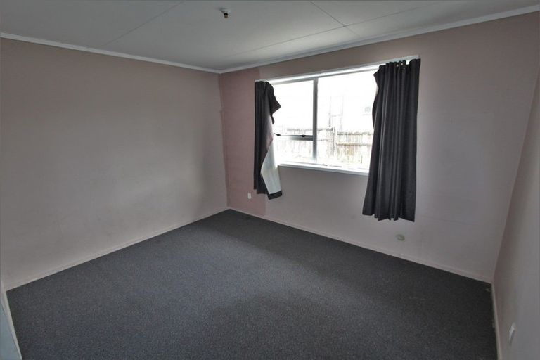 Photo of property in 21 Pohutukawa Drive, Tokoroa, 3420