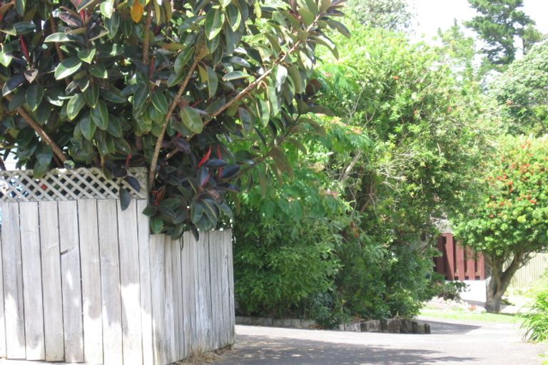 Photo of property in 2/58 Fir Street, Waterview, Auckland, 1026