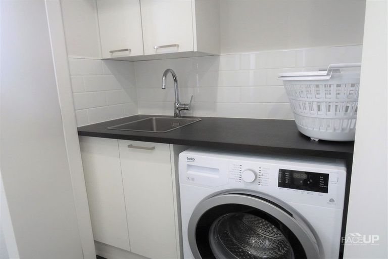 Photo of property in 3 Flounder Road, Hobsonville, Auckland, 0616