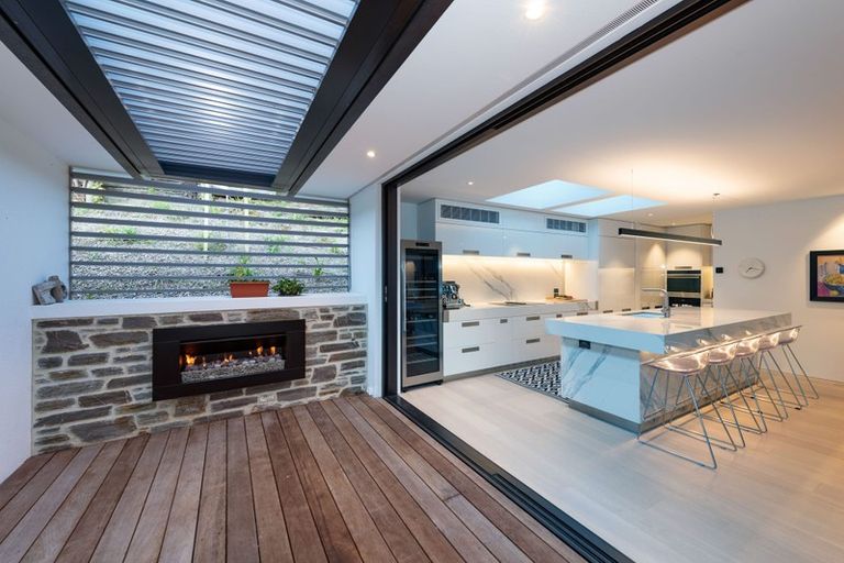 Photo of property in 10 Bay Rise, Wanaka, 9305