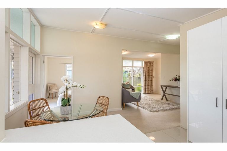 Photo of property in 15 Bronwyn Street, Mairehau, Christchurch, 8052