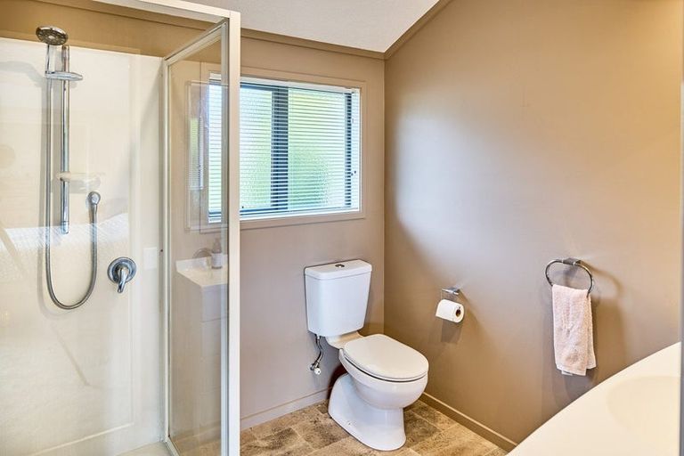 Photo of property in 13 Halladale Road, Papakowhai, Porirua, 5024