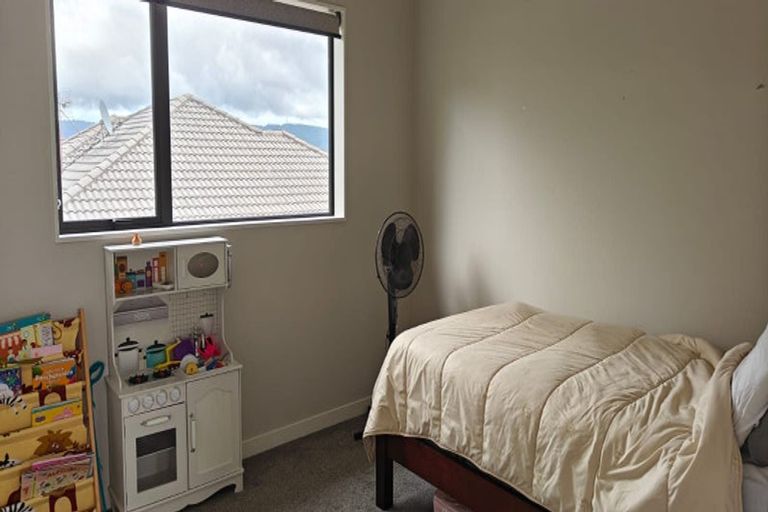 Photo of property in 17 Springhill Lane, Sunnyvale, Auckland, 0612