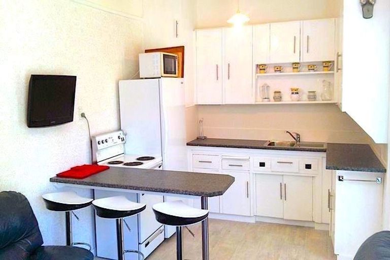 Photo of property in 32 Hopkins Street, Woolston, Christchurch, 8023