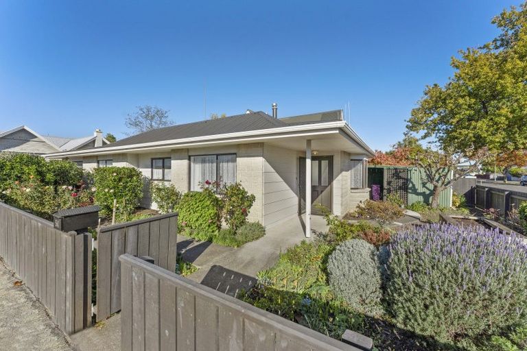 Photo of property in 54 Russell Street, Palmerston North, 4414