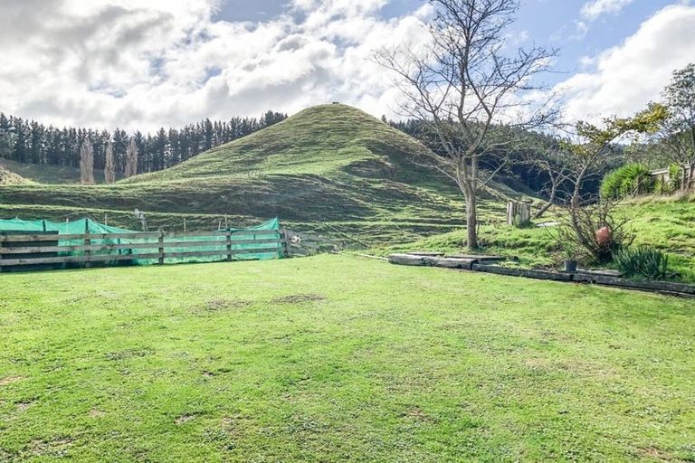 Photo of property in 649 No 3 Line, Okoia, Whanganui, 4582