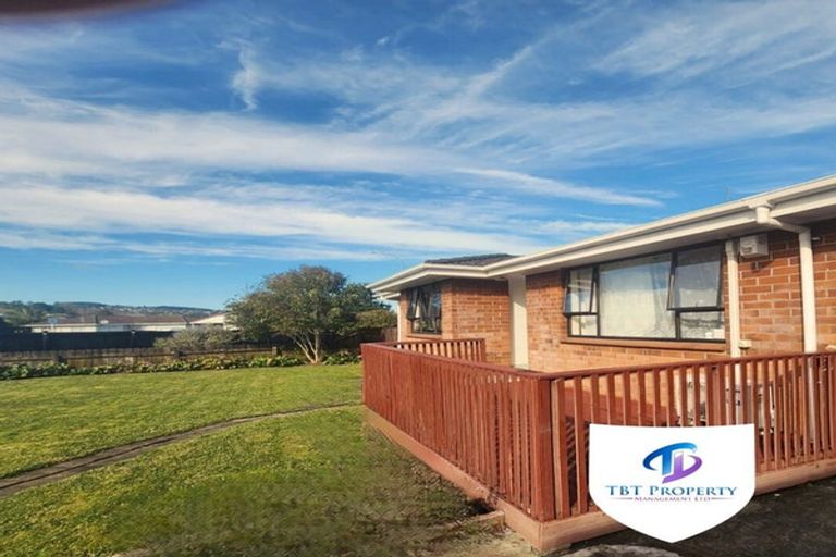 Photo of property in 43 Dominion Road, Papakura, 2110