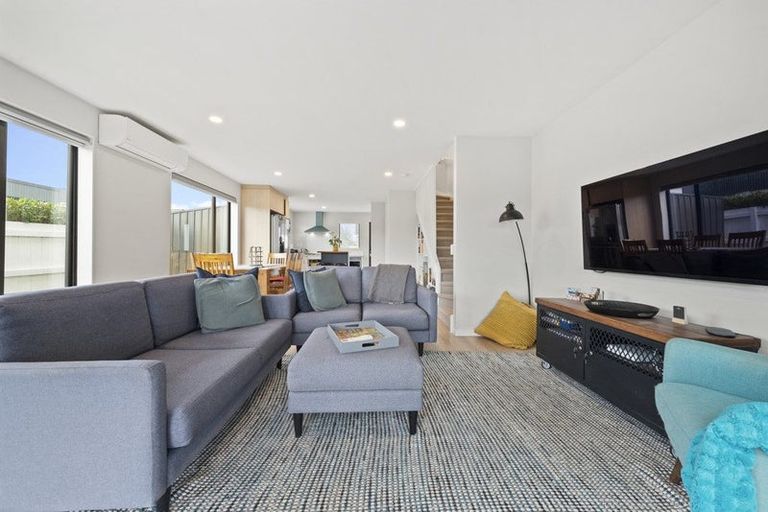 Photo of property in 18 Kopuru Road, Whenuapai, Auckland, 0618