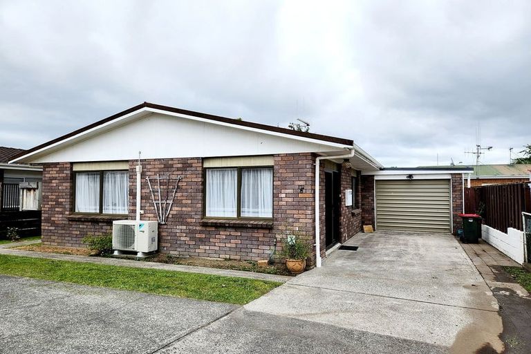 Photo of property in 37a Hukanui Road, Fairfield, Hamilton, 3214