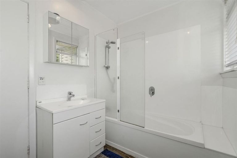 Photo of property in 25 Tuckers Road, Redwood, Christchurch, 8051