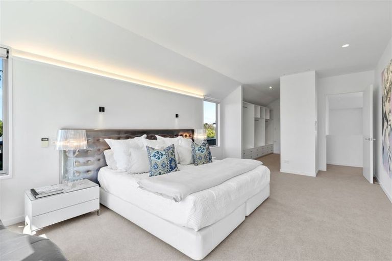 Photo of property in 7 Nightingale Place, Papanui, Christchurch, 8053