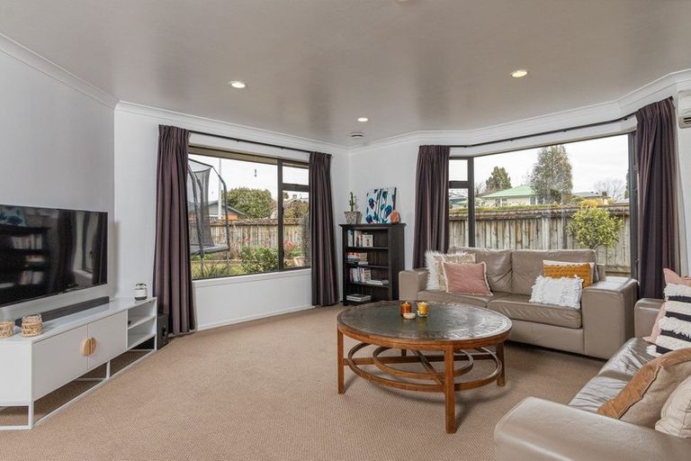 Photo of property in 247 Raeburne Street, Te Awamutu, 3800