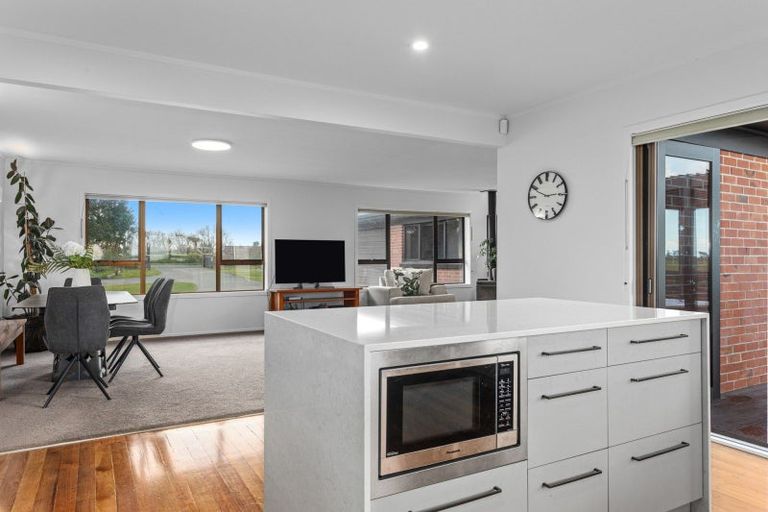 Photo of property in 97 East Bank Road, Edgecumbe, Whakatane, 3193