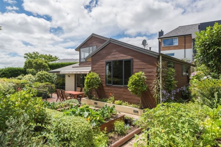 Photo of property in 122c Centaurus Road, Huntsbury, Christchurch, 8022