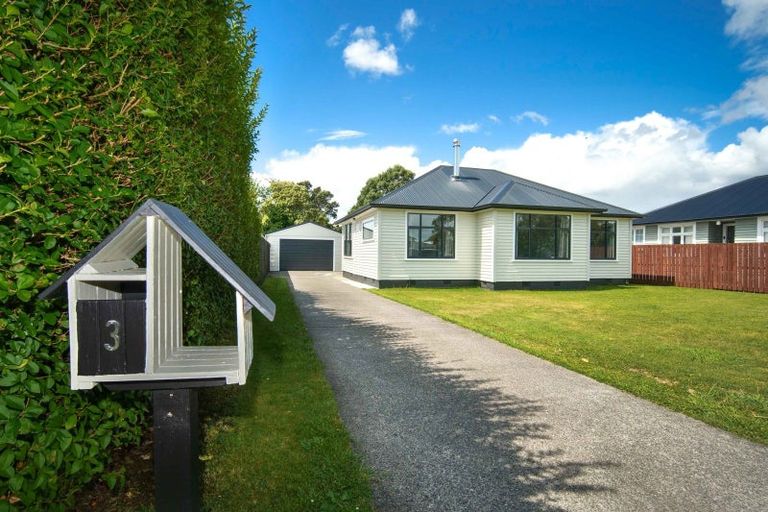 Photo of property in 3 Watson Street, Westport, 7825