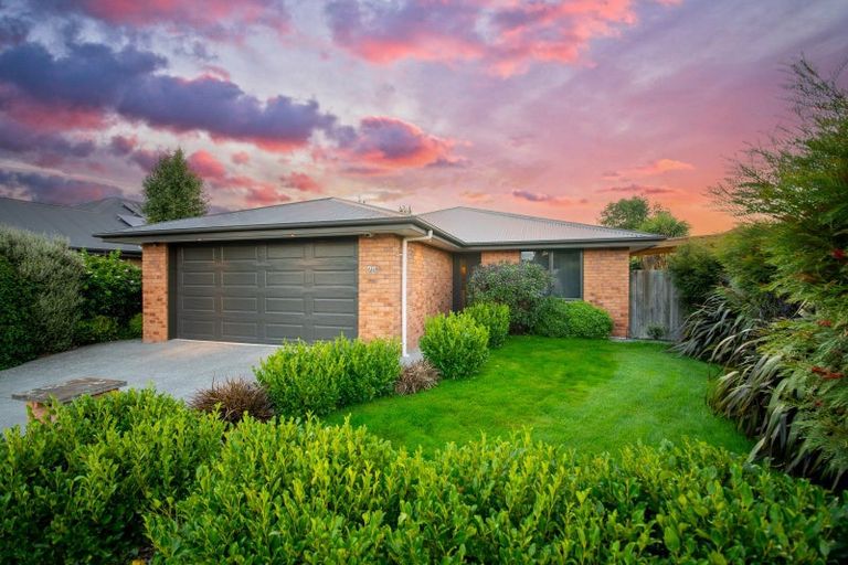 Photo of property in 28 Merrilees Place, Linwood, Christchurch, 8062