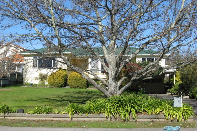 Photo of property in 5 Emerald Hill, Havelock North, 4130