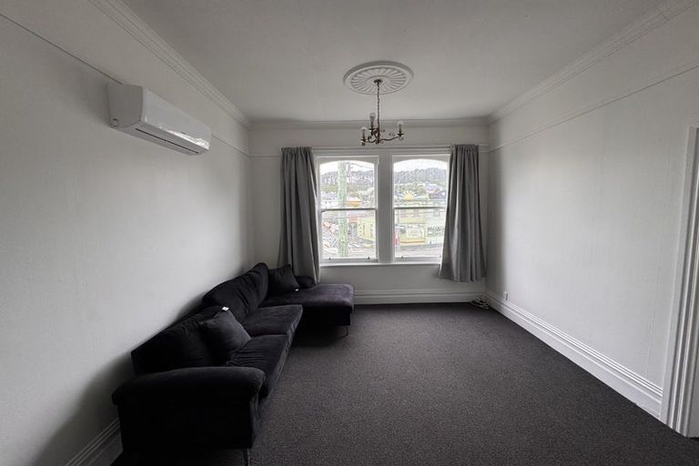 Photo of property in 2a Russell Terrace, Newtown, Wellington, 6021