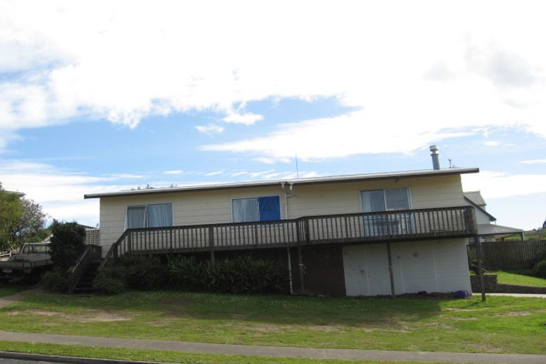 Photo of property in 68 Corinna Street, Welcome Bay, Tauranga, 3112