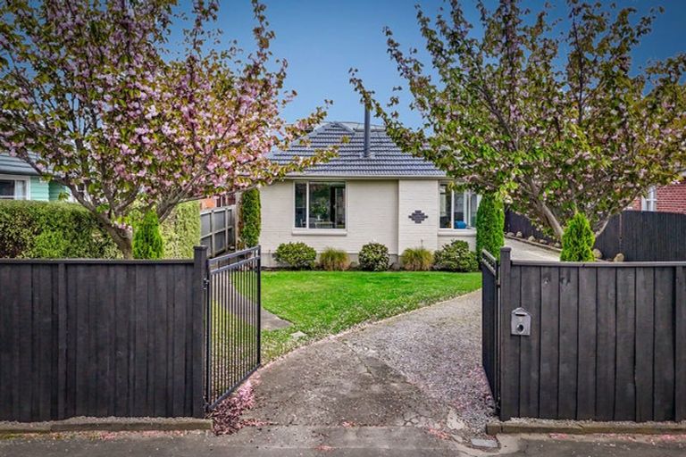 Photo of property in 9 Mottram Street, Redwood, Christchurch, 8051