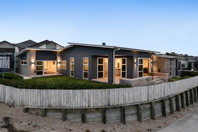 Photo of property in 15 Rigg Place, Flagstaff, Hamilton, 3210