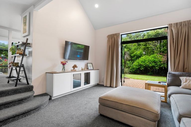 Photo of property in 4 Libra Place, Kawaha Point, Rotorua, 3010