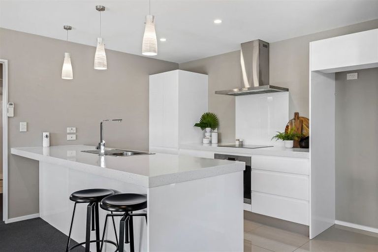 Photo of property in 5a Cossar Street, Burwood, Christchurch, 8083