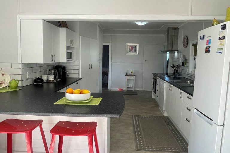 Photo of property in 332 Marine Parade, Wairoa, 4108