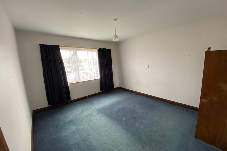 Photo of property in 94 Endeavour Street, Lyall Bay, Wellington, 6022