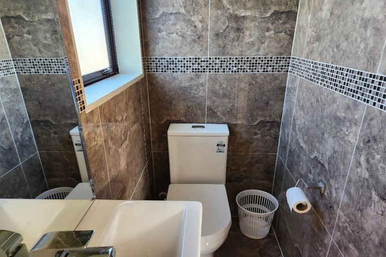 Photo of property in 12 Cheviot Street, Mangere East, Auckland, 2024