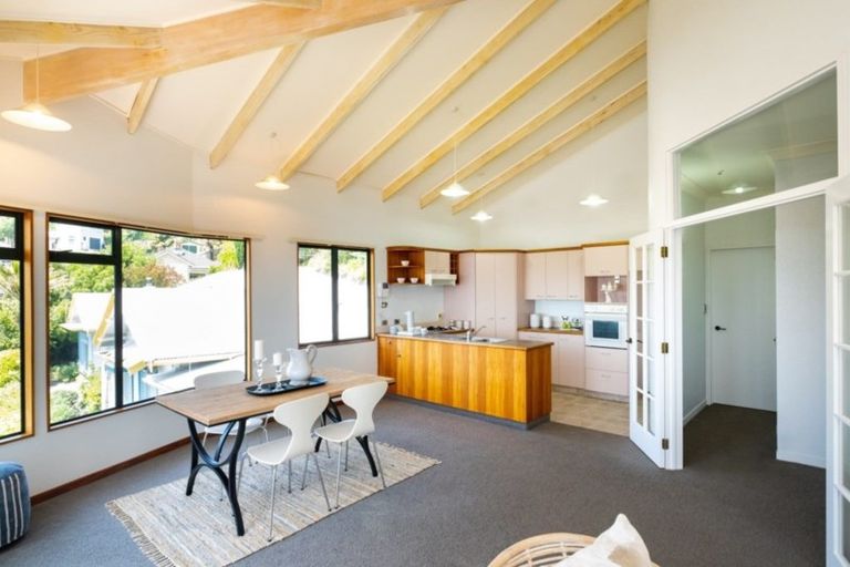 Photo of property in 20b Seapoint Road, Bluff Hill, Napier, 4110