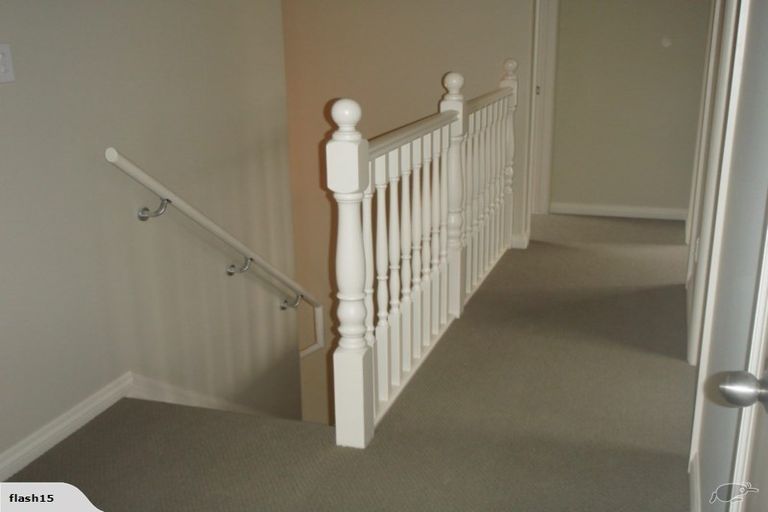 Photo of property in 17b Forest Hill Road, Henderson, Auckland, 0612