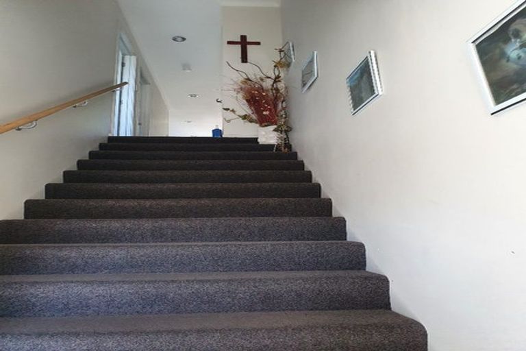 Photo of property in 15 Christobel Circle, Huntington, Hamilton, 3210