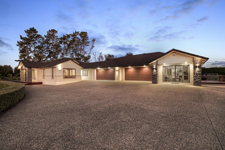 Photo of property in 437 Oira Road, Karaka, Drury, 2578