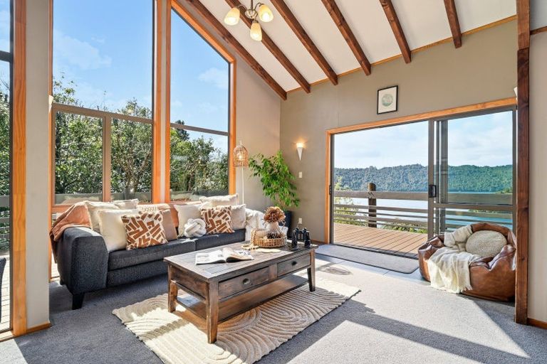 Photo of property in 41 Summit Road, Lake Okareka, Rotorua, 3076