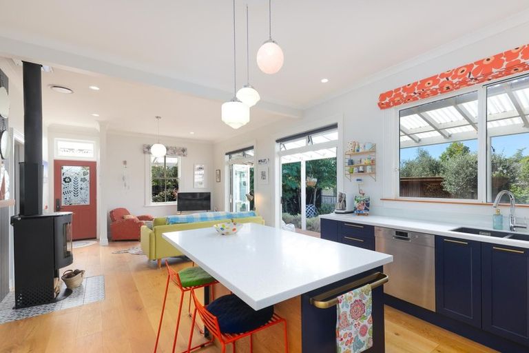 Photo of property in 11 Charlotte Lane, Brightwater, 7022