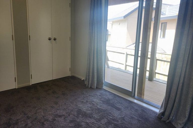 Photo of property in 22b Bowes Crescent, Strathmore Park, Wellington, 6022