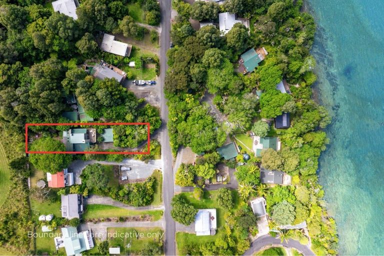Photo of property in 11 Clinton Road, Tawharanui Peninsula, Warkworth, 0986