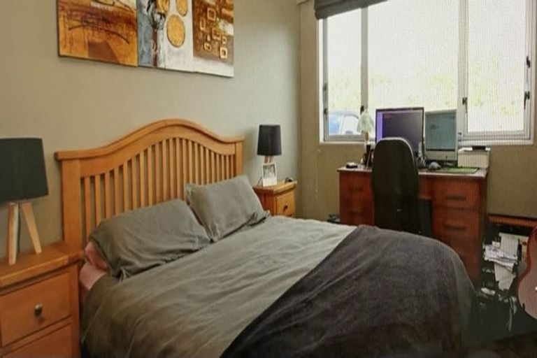 Photo of property in 43 Dittmer Drive, Awapuni, Palmerston North, 4412