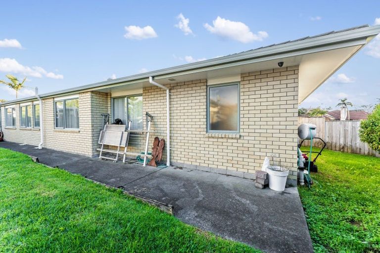 Photo of property in 32 Starlight Cove, Hobsonville, Auckland, 0618