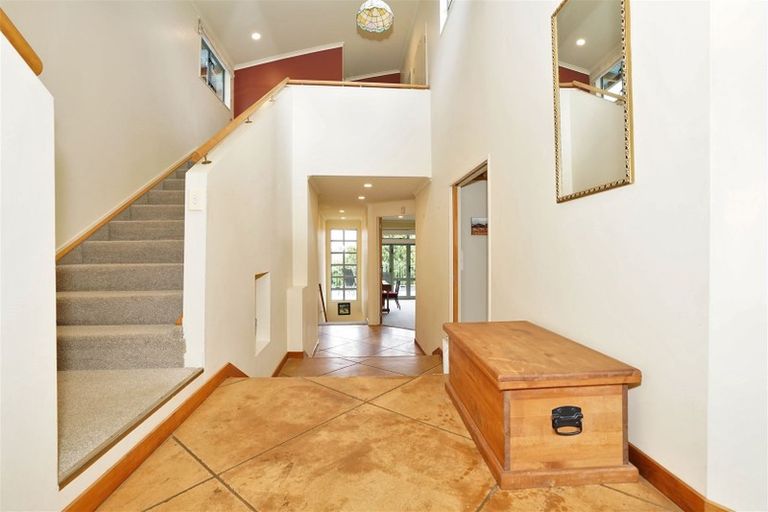 Photo of property in 11 Strata View, Western Heights, Hamilton, 3200