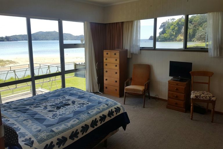 Photo of property in 77 Rapata Road, Oakura, Hikurangi, 0184