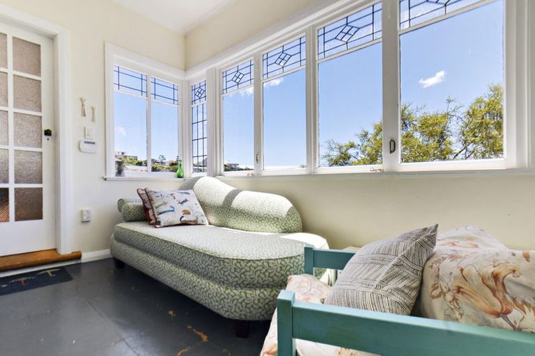 Photo of property in 27 Connaught Terrace, Brooklyn, Wellington, 6021