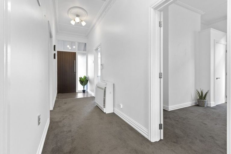 Photo of property in 130 Victoria Road, Saint Kilda, Dunedin, 9012