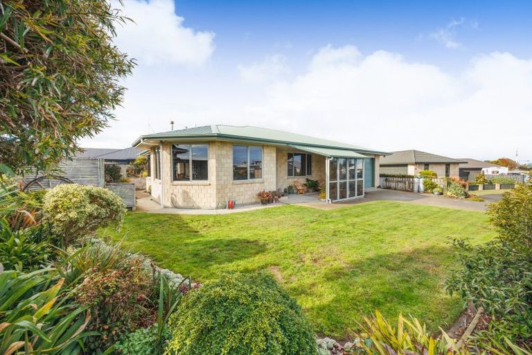 Photo of property in 3 Godwit Court, Foxton Beach, Foxton, 4815