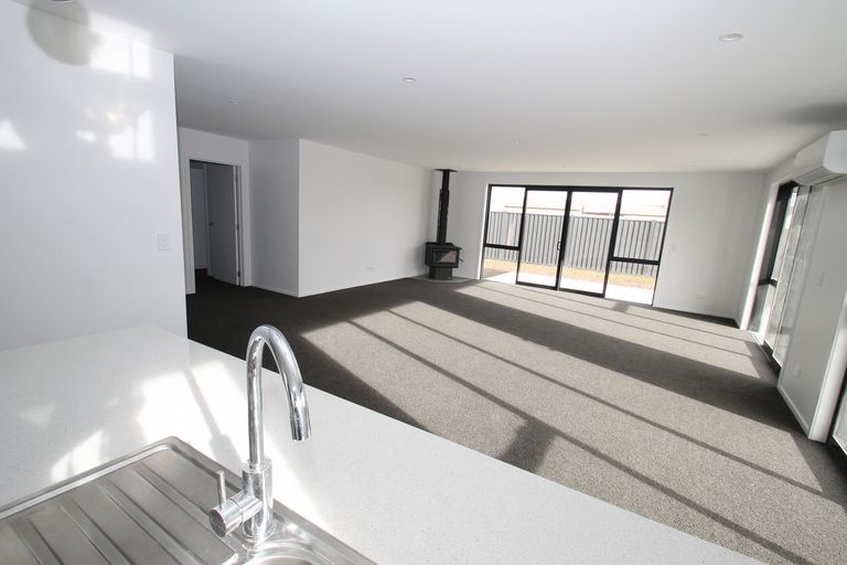 Photo of property in 19 Anderton Crescent, Mosgiel, 9024